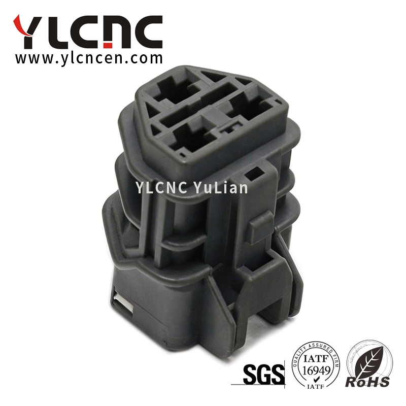 7222-6234-40 YLCNC 3 Pin Automotive Motor Plug 7123-6234-40